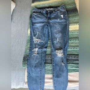 Judy Blue Skinny Medium Wash Distressed Jeans - Size 29